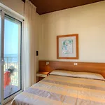 Ancora Hotel 4*