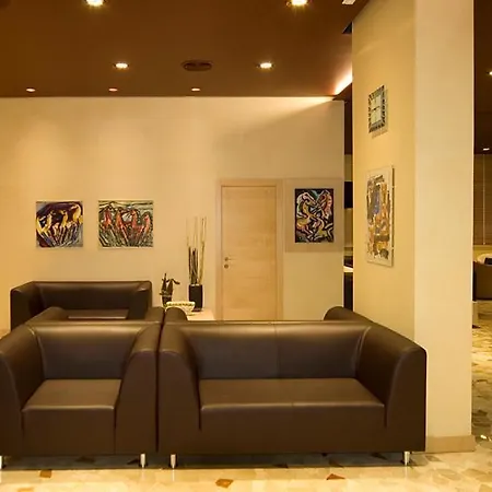Ancora Hotel