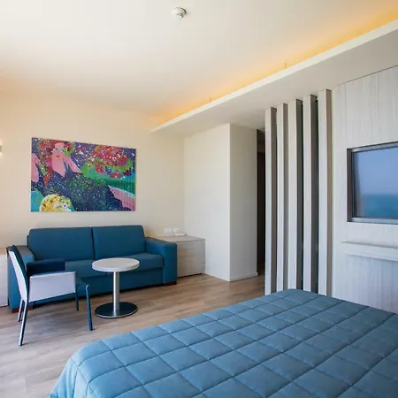 Ancora Hotell