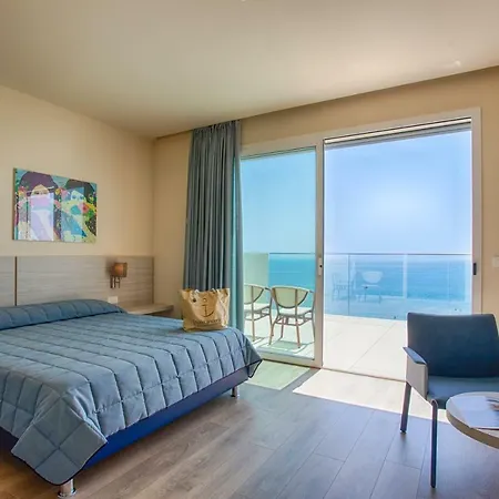Ancora Hotell