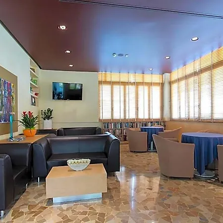 Ancora Hotel 4*