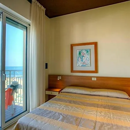 Ancora Hotel 4*