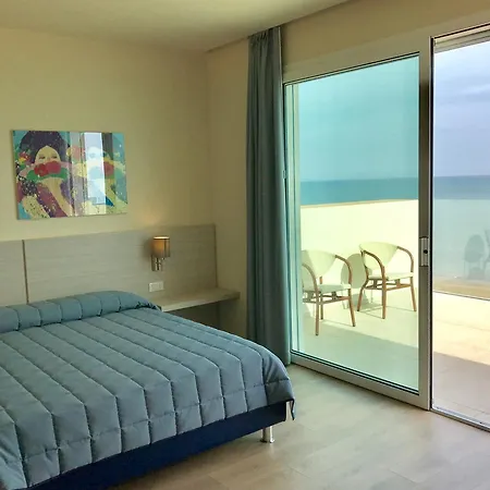 Ancora Hotel 4*