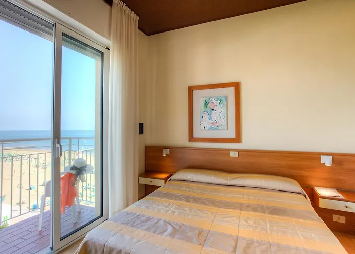 Ancora Hotell 4*